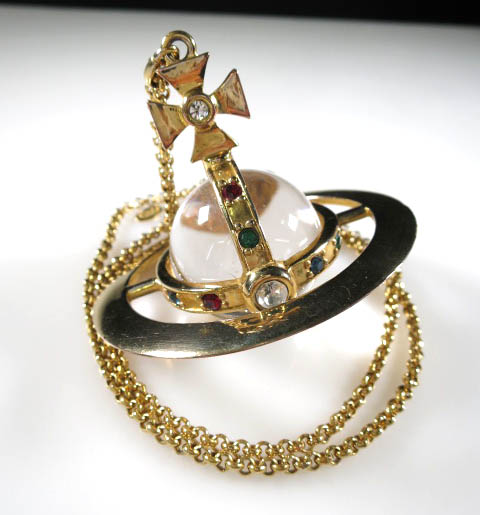 Vivienne Westwood ジャイアントオーブネックレス