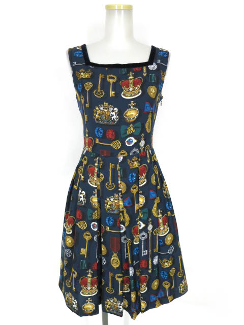 Jane Marple Coronation Ceremonyのスクエアドレス