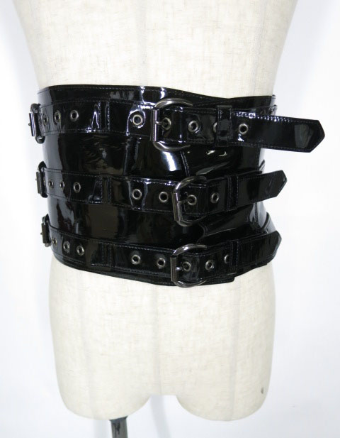 alice auaa エナメルレザーコルセット