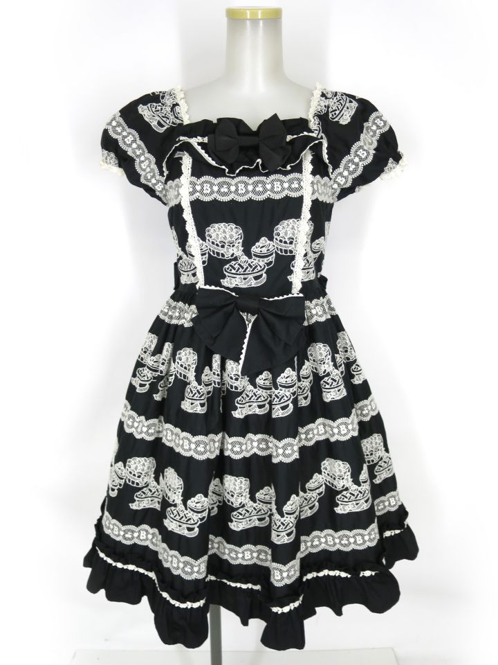 BABY, THE STARS SHINE BRIGHT Very Berry Sweet Pie Embroideryワンピース