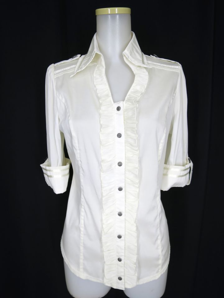 OZZ ONESTE 半袖フリルブラウス