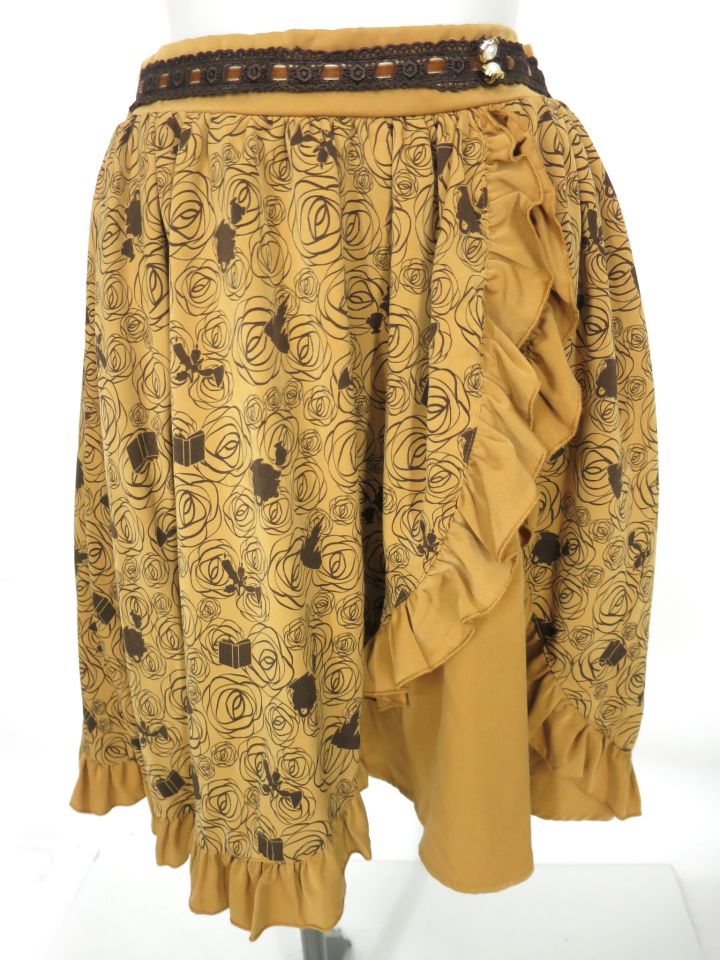 axes femme ×Disney 美女と野獣 ローズ柄スカート