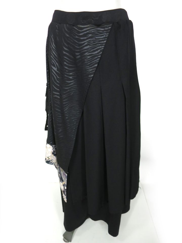 Qutie Frash ゼブラ＆和柄スカート重ねワイドパンツ