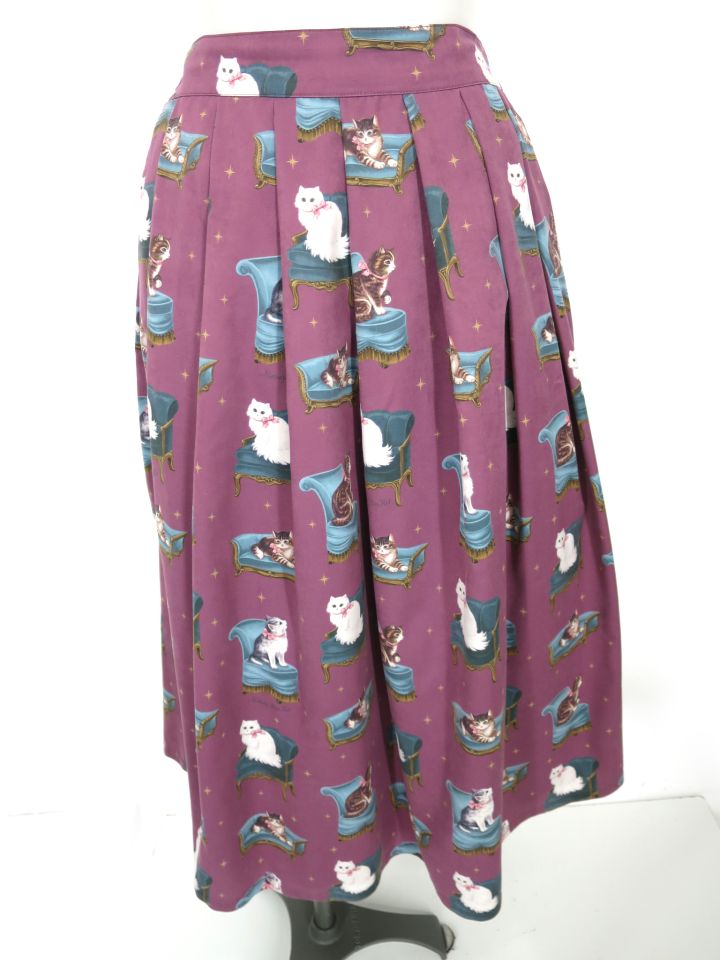 Melody BasKet Cats castle スカート