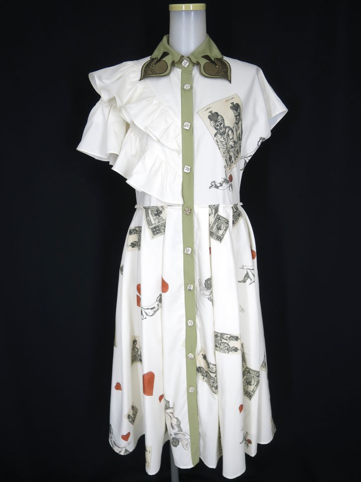 咖沫 CAMOOONI トランプ＆エンジェル柄ワンピース