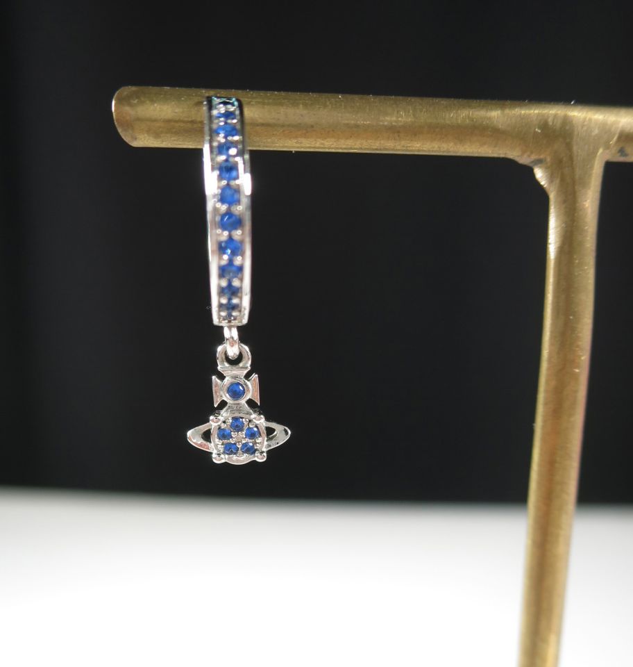 Vivienne Westwood ブランディータピアス