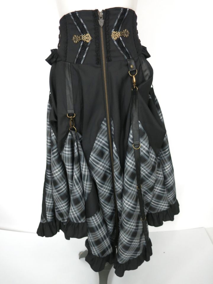 OZZ ONESTE Rosy Crownスカート