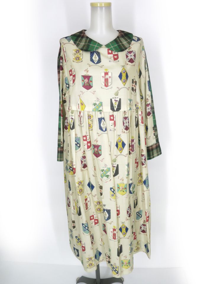 Jane Marple Flower crests タータンチェックドレス