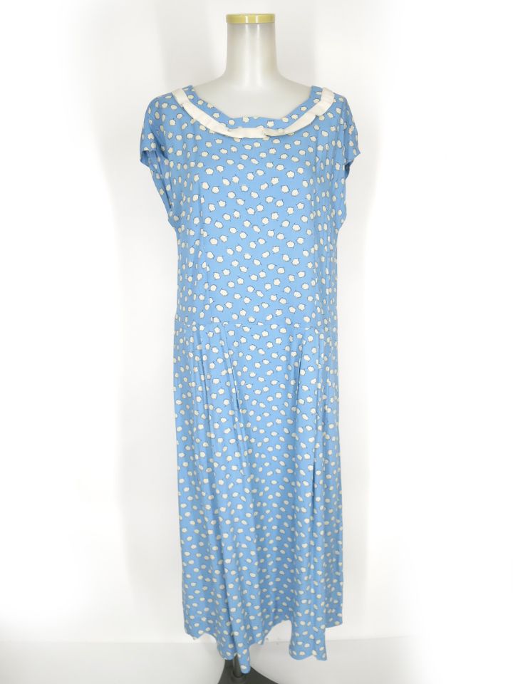 Jane Marple Dans Le Salon Lily of the valley スカラップトリミングドレス