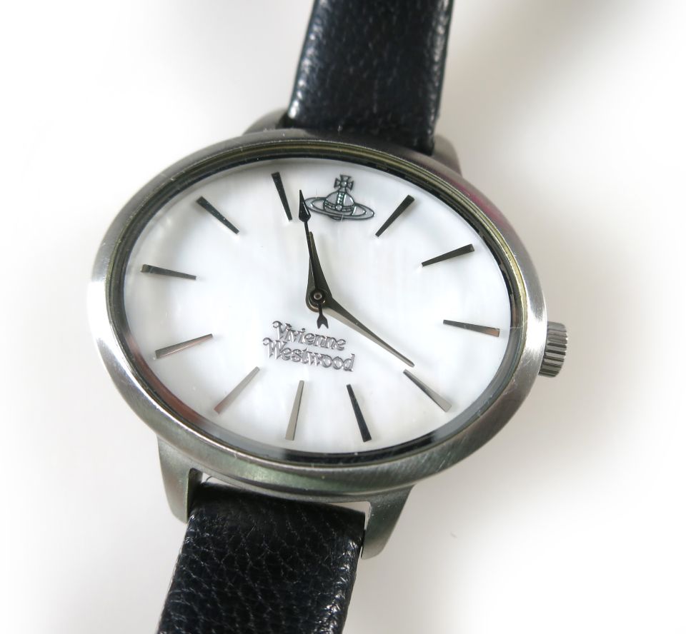 Vivienne Westwood 腕時計 VV102SLBK