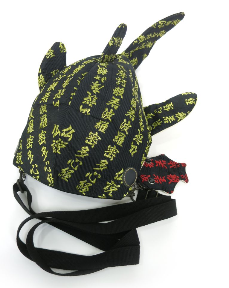 KASEI 小サメショルダーバッグ (般若心経柄)