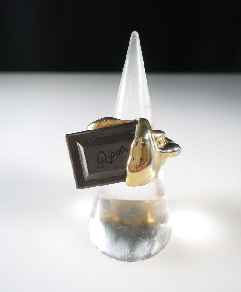 Q-pot. メルティーチョコレートリング